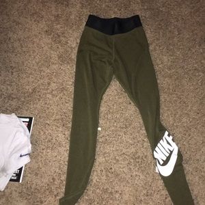Nike leggings